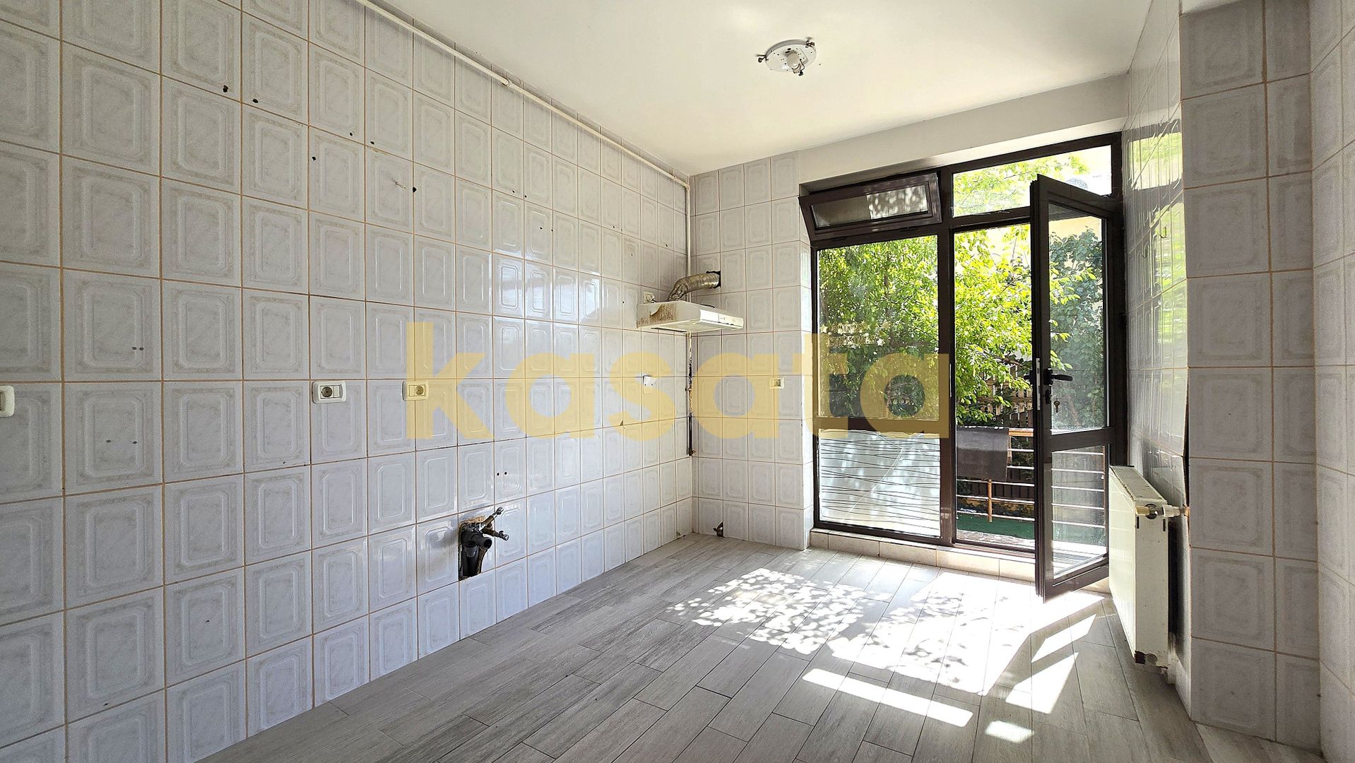 OPORTUNITATE | VILA SISESTI BANEASA  | 6 CAMERE | CURTE - Poză 5