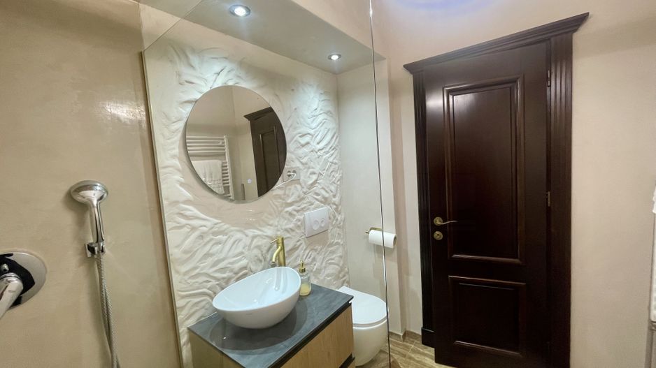 Apartament 3 camere | LUX | Ultracentral | Etaj 2 | Bloc cu lift - Poză 13