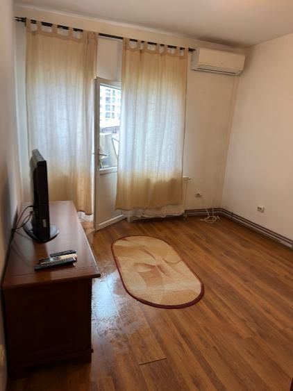 Apartament în vila Rond Alba Iulia/Decebal - Poză 4