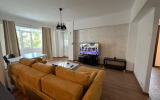 Apartament 3 camere - Poză 1