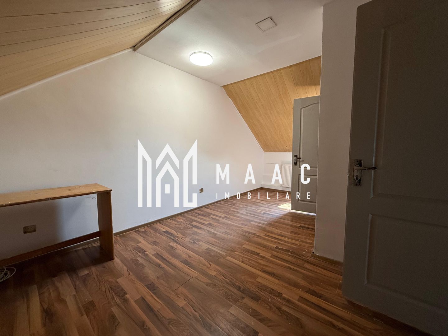 Casa 5 camere | Curte & Gradina | Parcare | Renovata - Poză 10