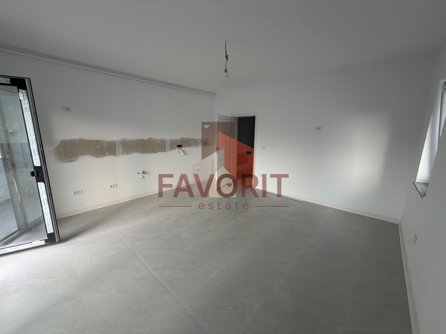 Bloc NOU. 2 camere impartit in 2 dormitoare si living+bucatarie. - Poză 1