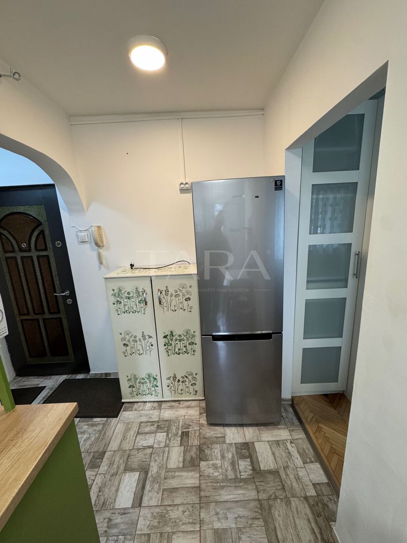 Apartament 2 camere renovat, central Gheorgheni. - Poză 2