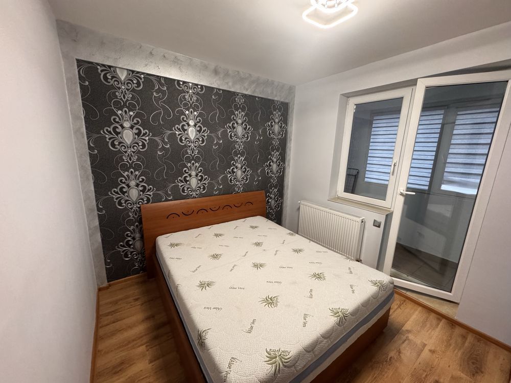 Inchiriere apartament 3 camere - Poză 3