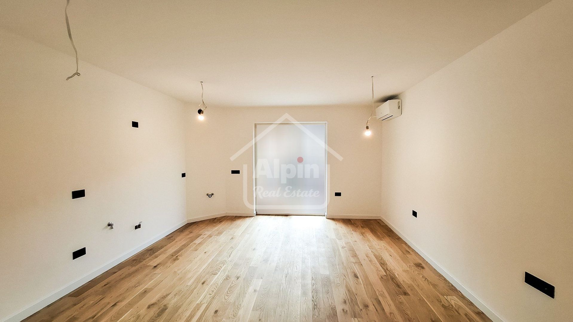 Finisaje Calitative Central - Poză 3