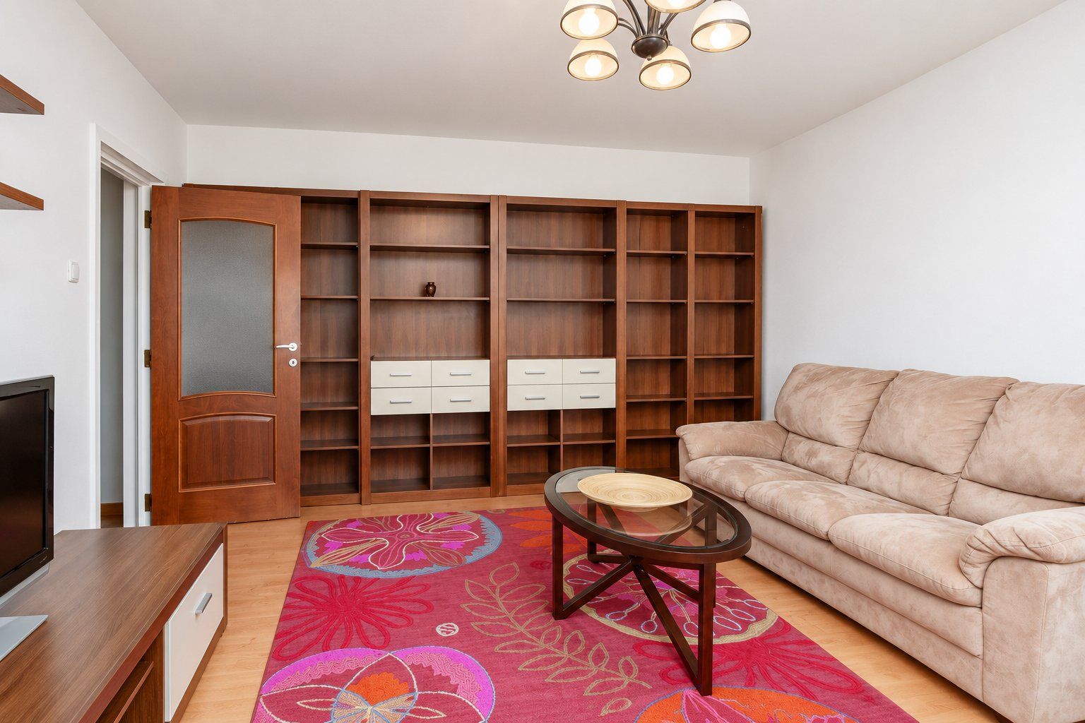 Mall Vitan - Apartament 3 Camere cu Parcare - Poză 6