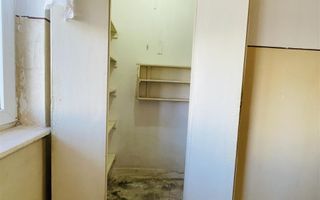 Apartament 2 camere semidecomandat zona Cantemir - Poză 10