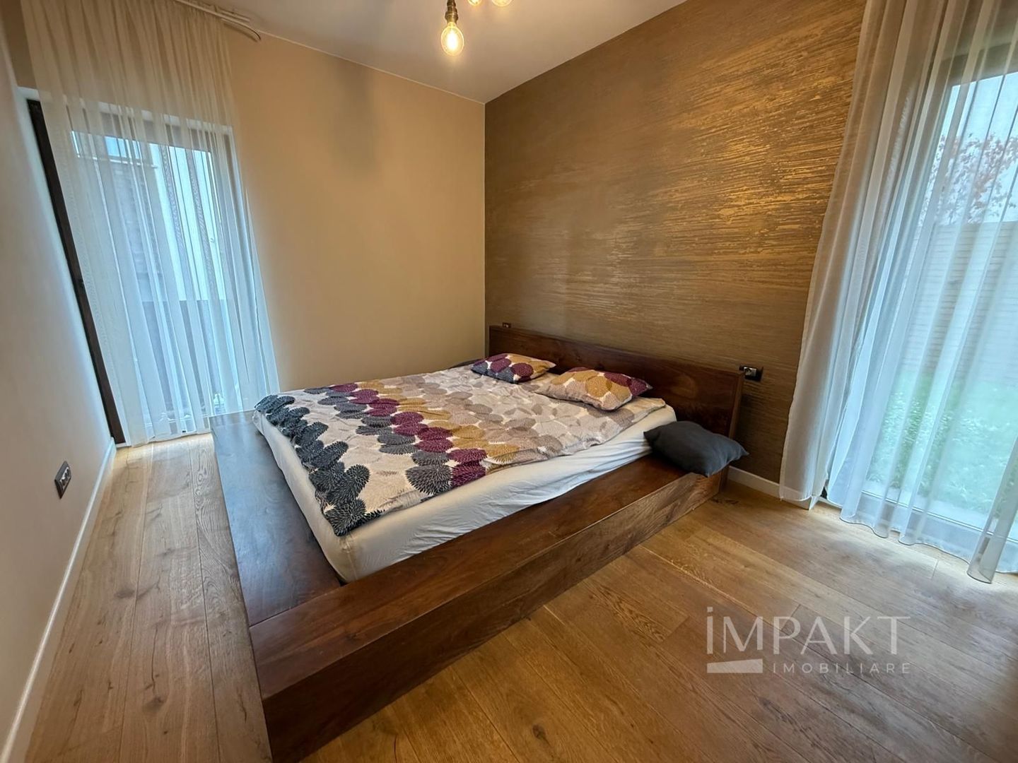 Apartament 3 camere ultrafinisat în vilă exclusivistă, cartier Gruia - Poză 9