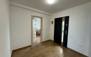 Vilă modernă de vânzare în Cristian | Construcție 2019 | Teren 500 mp - Poză 12