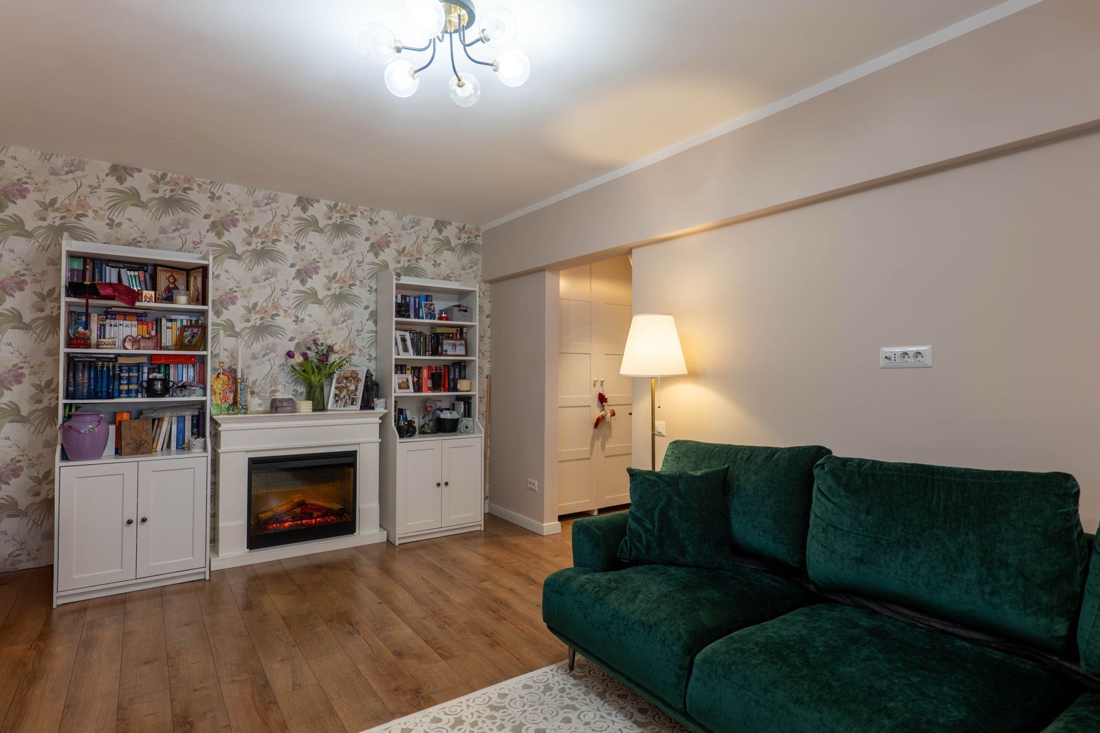 Apartament 2 camere, RENOVAT COMPLET în 2022, Piața Muncii - Poză 4