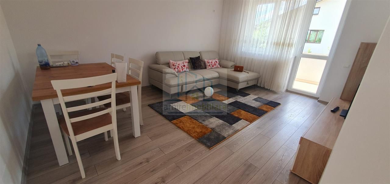 Inchiriere apartament 3 camere - Poză 11