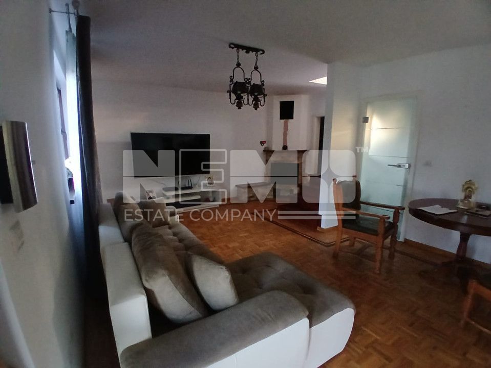 Casa de vanzare Horodnic de Sus zona centrala! - Poză 12