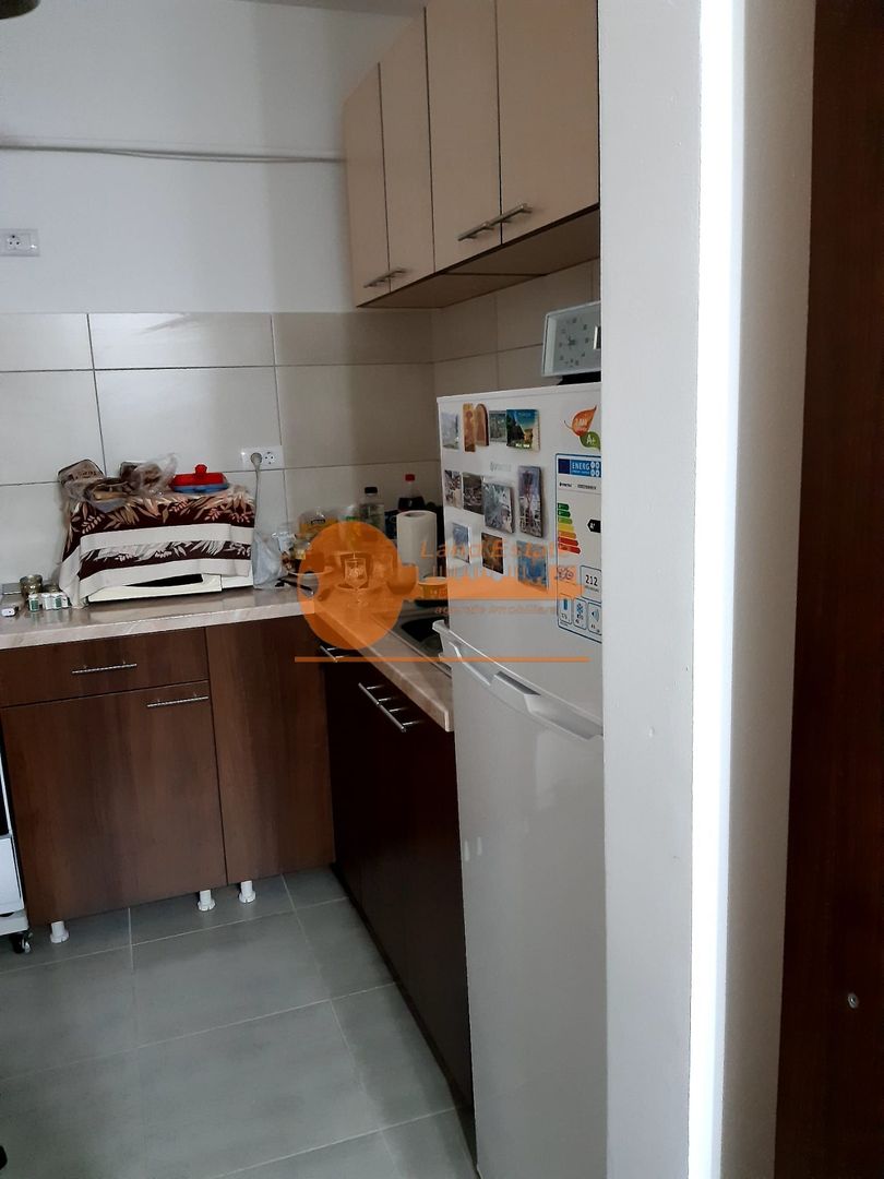 Apartament 2 camere Uverturii Centrala Propie + Terasa - Poză 5