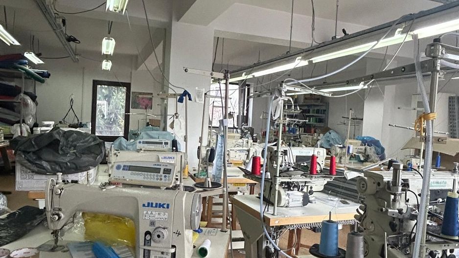 Spatiu comercial -ideal pt productie/activitati comerciale - Poză 4
