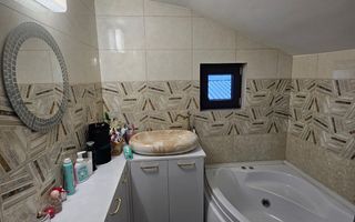 Casă / Vilă cu 5 camere de vânzare în Craiova - Poză 9