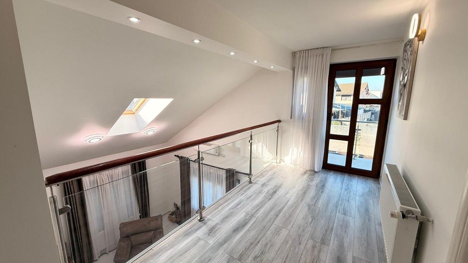 Vilă individuala Tunari | Curte libera 200 mp - Poză 13