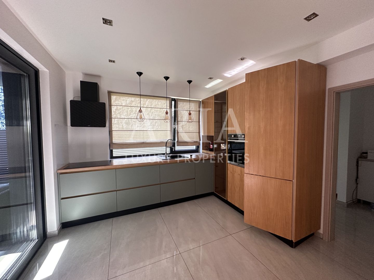 Vila moderna Jolie Ville - Iancu Nicolae - Pipera - Poză 2