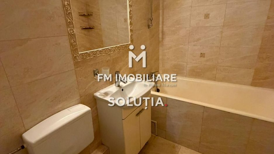 De închiriat apartament 2 camere, decomandat, situat la etajul 2. - Poză 4