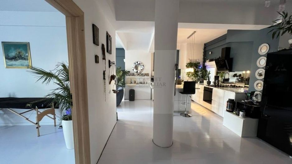 Apartament Tip Penthouse | 3 Camere | Terasă Panoramică | Universitate - Poză 6