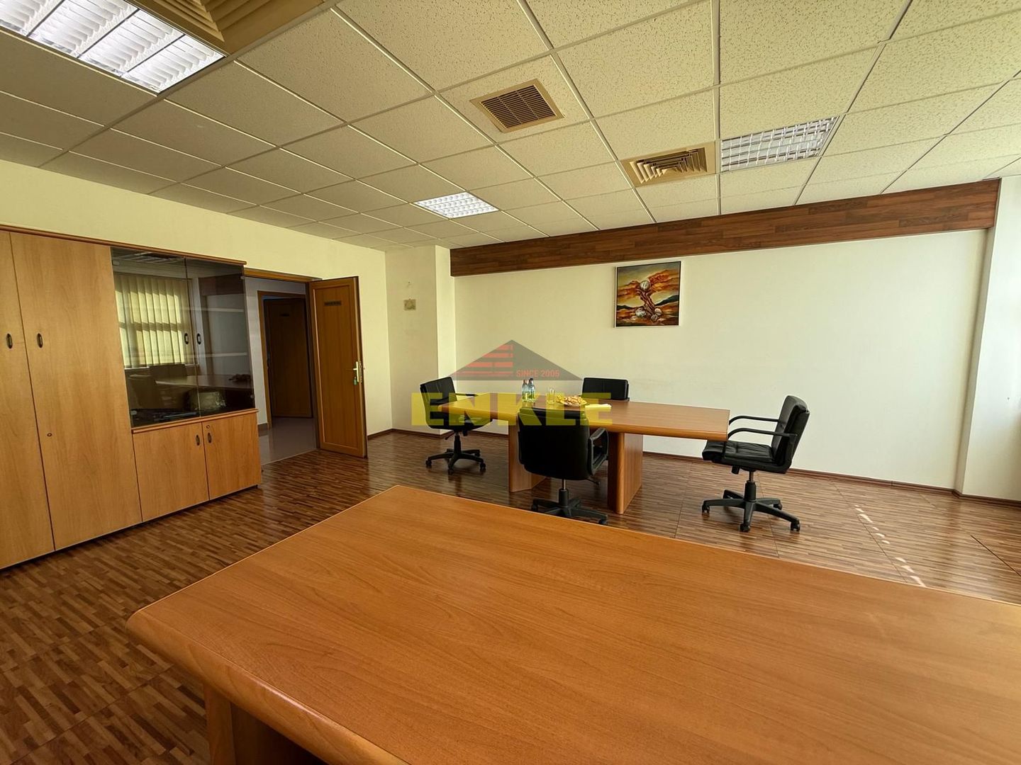 De vanzare  CLĂDIRE PREMIUM DE BIROURI ȘI SERVICII  pret negociabil - Poză 7