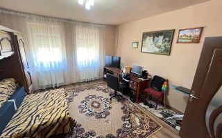 casa individuala Varias apa centrala pe gaz canalizare 1500mp - Poză 14