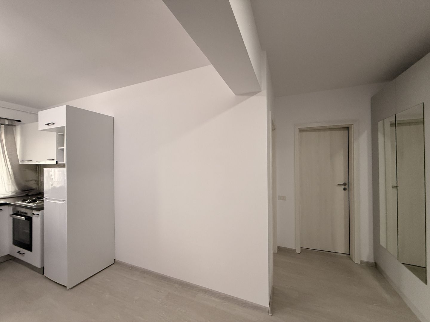 Studio Biruintei cu loc parcare - Perla Residence (prima Inchiriere) - Poză 10