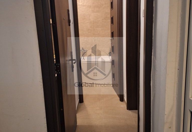 Garsonieră Eroii Revoluției | 50m Metrou | Proprietar| 28mp. - Poză 2