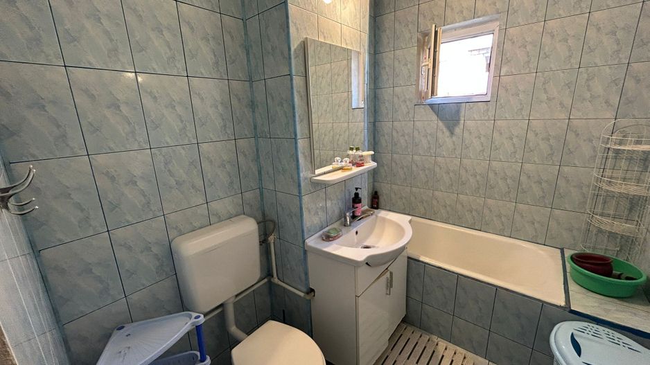 Apartament 3 camere, etaj 3 - zona Cetate - Poză 6