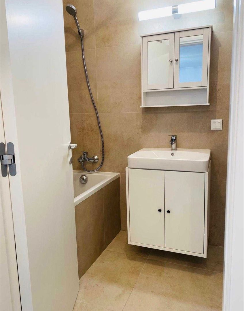 AP. 2 CAMERE ESTORIA CITY, CENTRALA, LOC PARCARE, BLOC NOU, MODERN - Poză 7