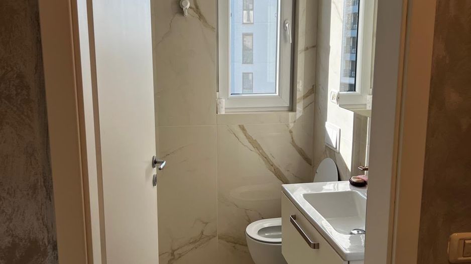 Apartament cu 3 camere, 2 bai si loc de parcare - Poză 26