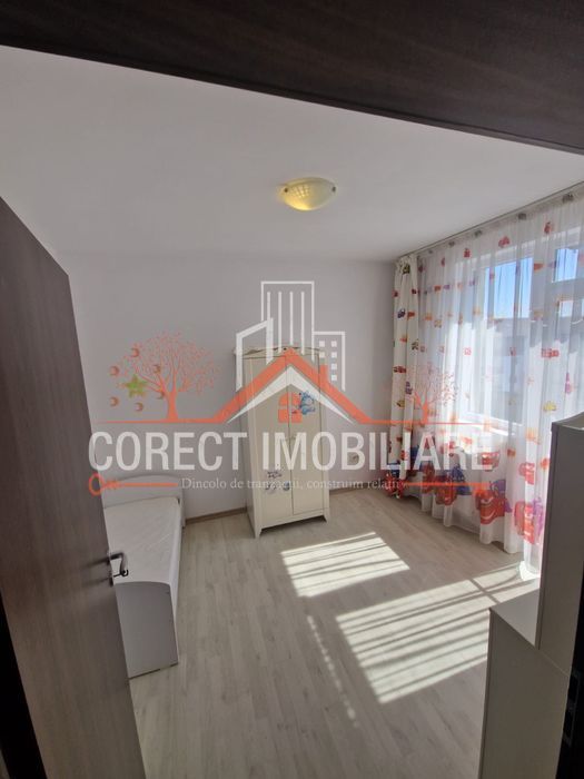 Apartament de vanzare 3 camere zona Subcetate - Poză 4