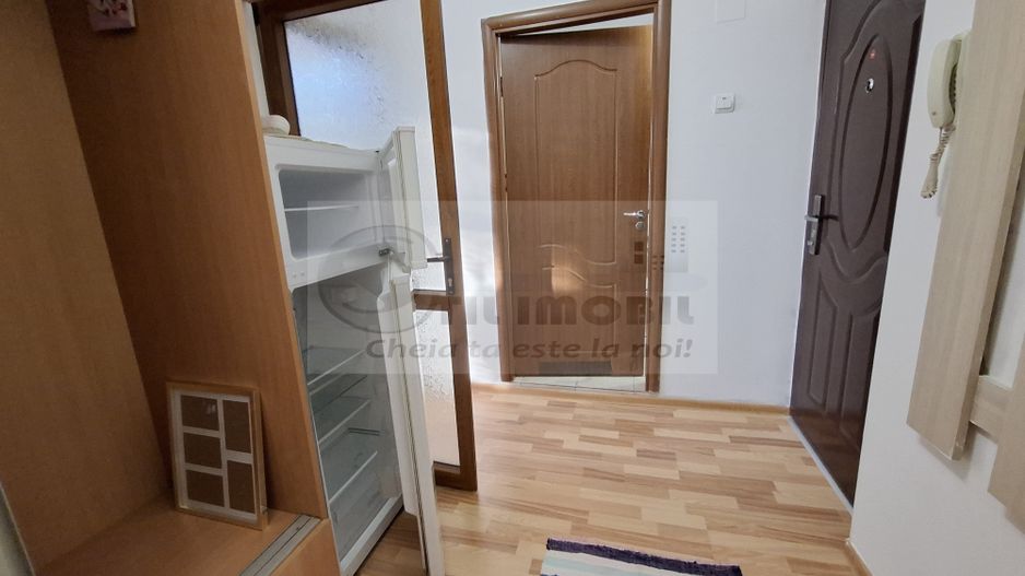 Garsoniera mobilata si utilata de inchiriat in Iasi, zona Granit - Poză 9