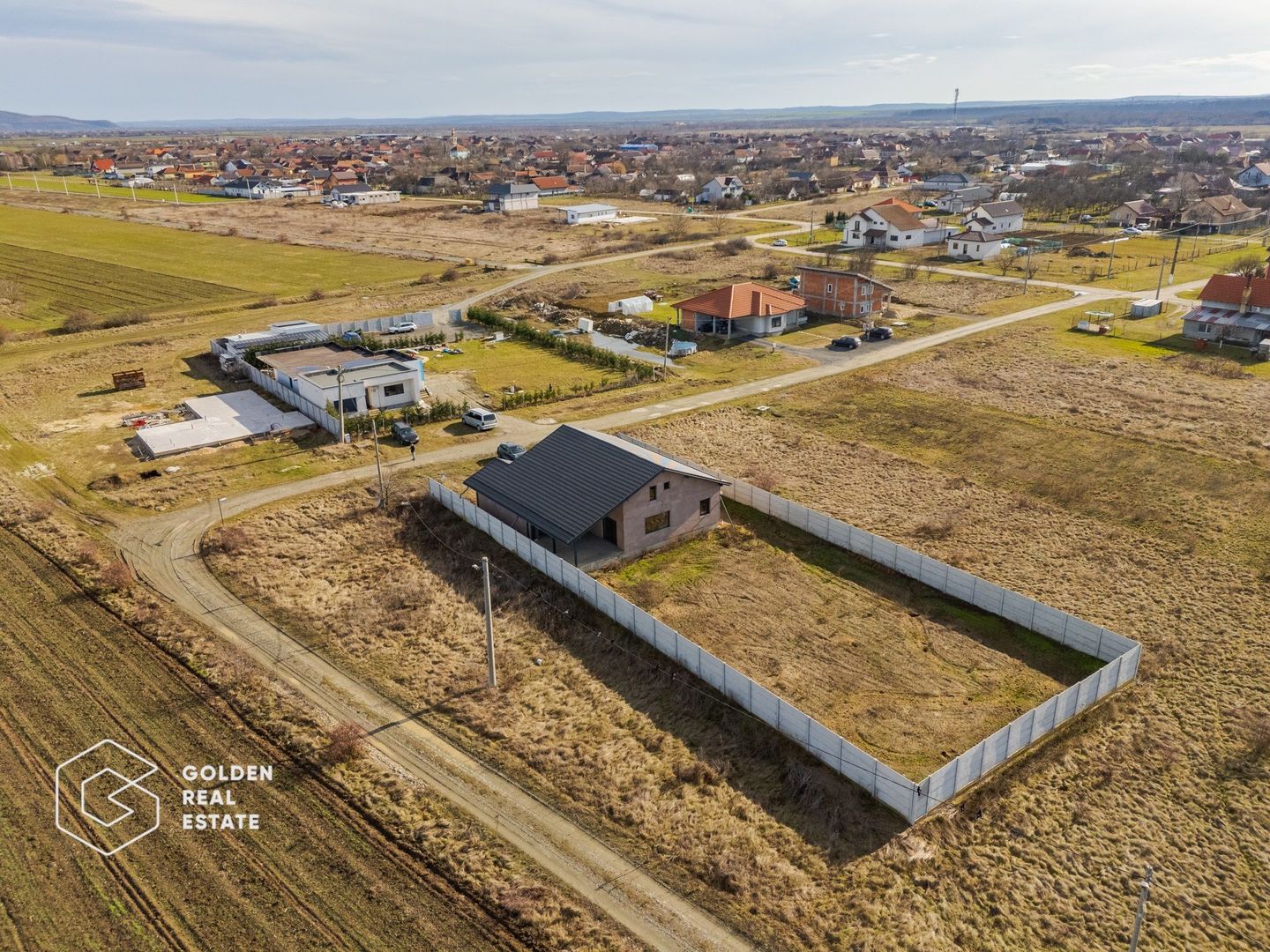 Casa noua pe un nivel, la gri, Mandruloc, comision 0% - Poză 37