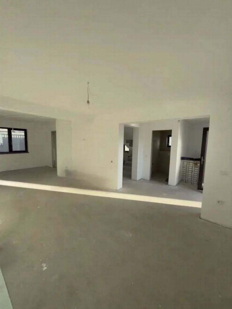 Vilă nouă 2026 | 4 camere | încălzire în pardoseală - Poză 3