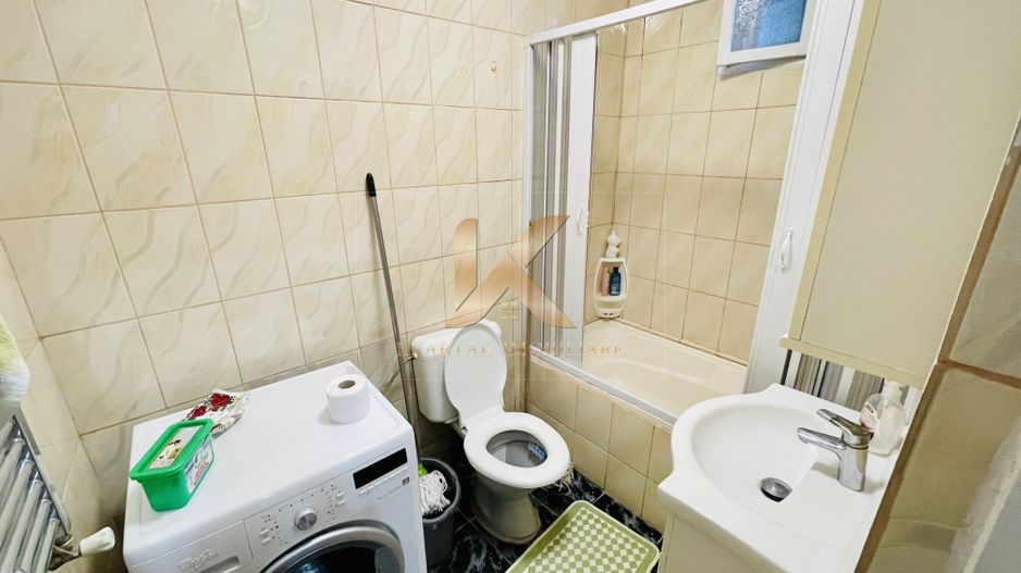 Casa 3 camere , 74 mp , loc de parcare Zona Ultracentrală! Negociabil - Poză 10