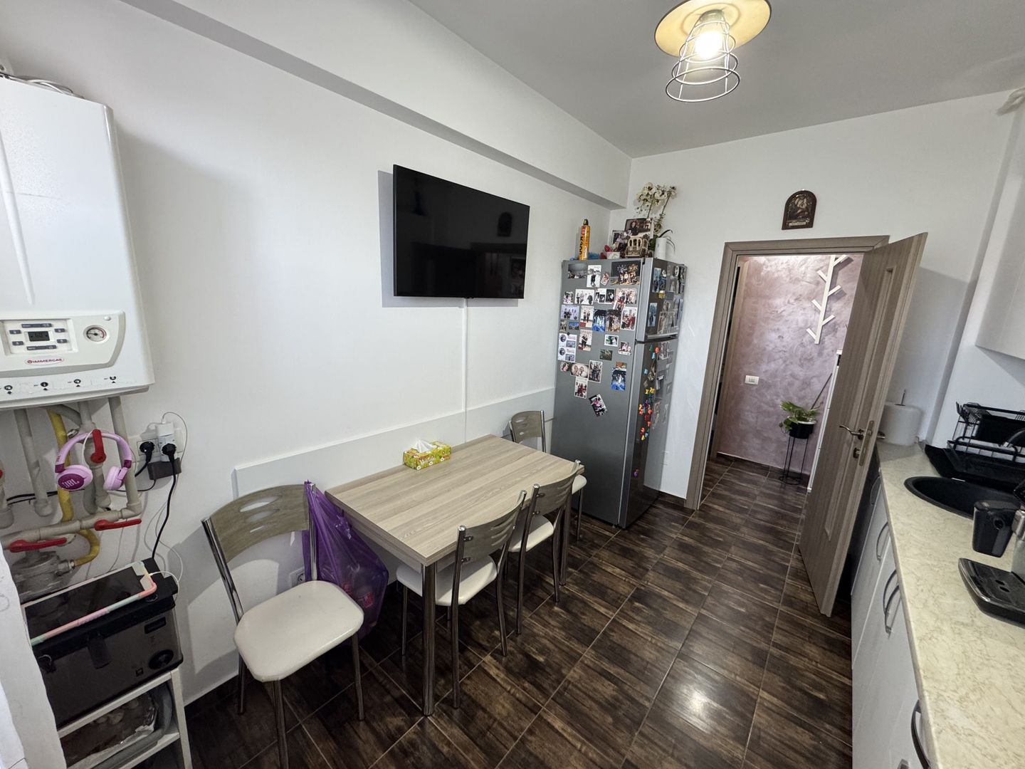 Apartament 2 camere + parcare Rahova. Teius. Sos Alexandriei N1 - Poză 16