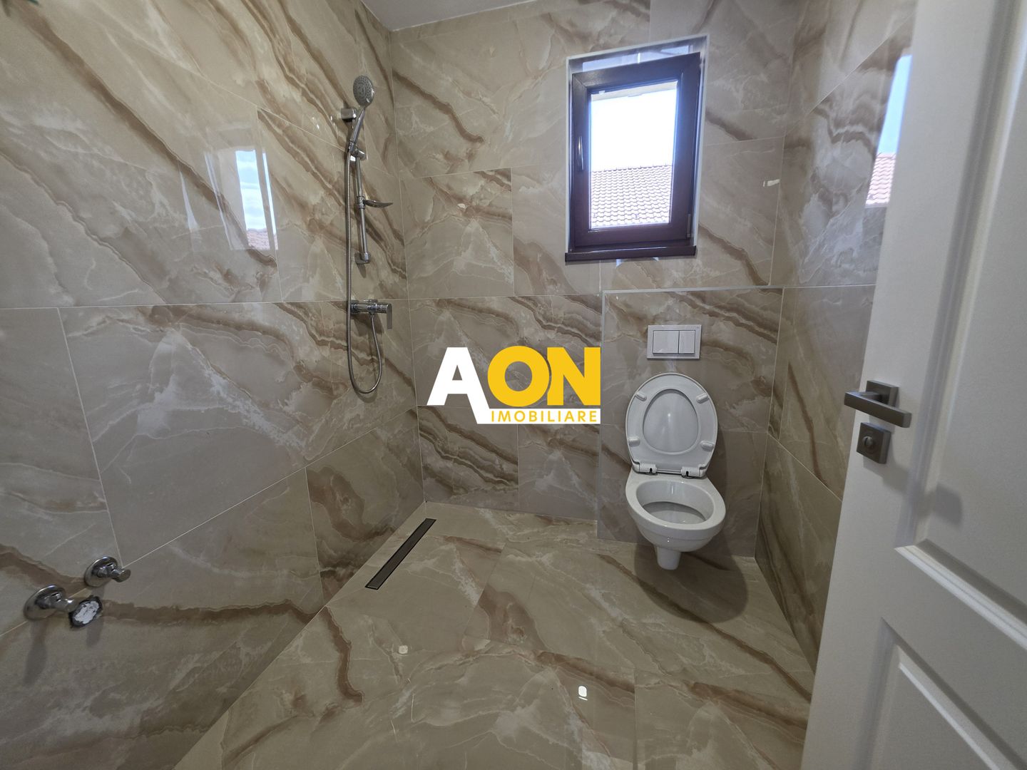 Super Oferta! Casa Individuala 4 Camere, 2 Bai, 700mp Teren - Poză 7