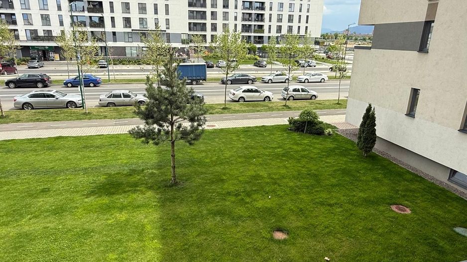 Tractorul - Kasper Coresi, ap 2 camere, decomandat, boxa, loc parcare - Poză 13