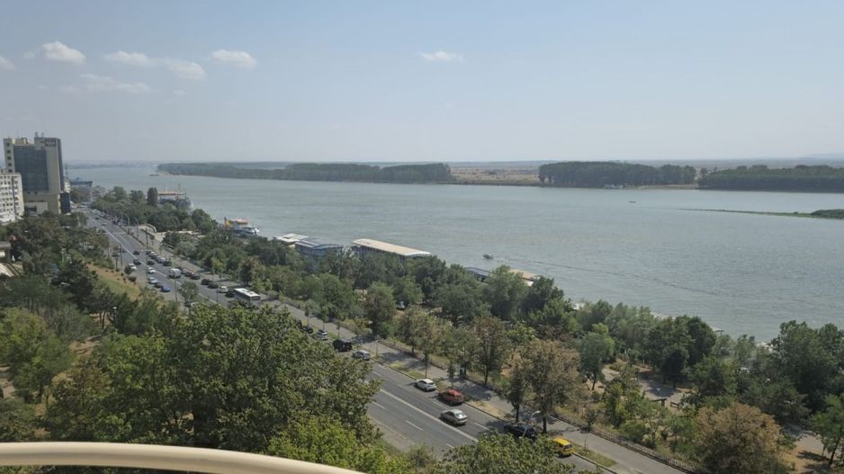 Exclusivitate - Apartament 3 camere, 92 mp - Faleza Dunarii, COMISION 0% - Poză 7