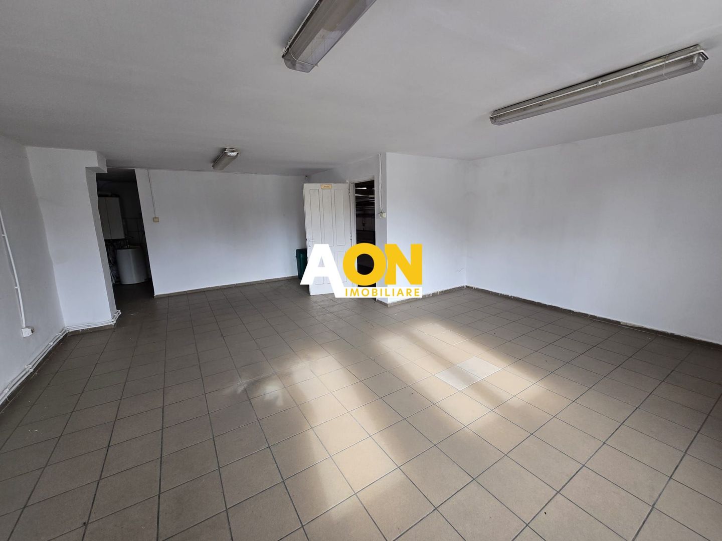 Hala 2750mp Utili Zona Centrala, 2800mp Teren - Poză 18