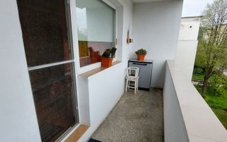 Apartament 3 camere semidecomandat | Orșova Central | 64 mp, etaj 3 - Poză 9