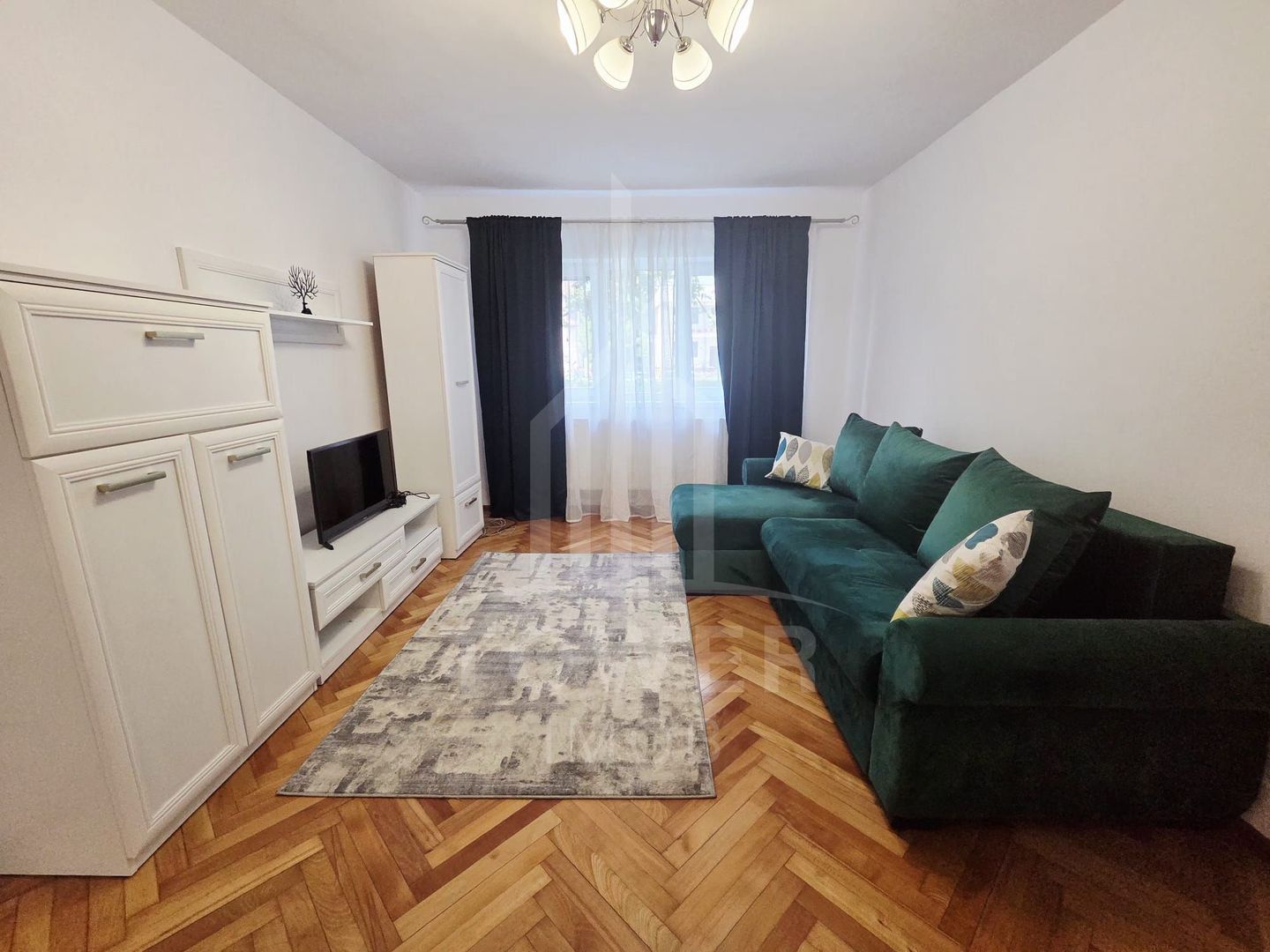 Studio elegant într-una dintre cele mai bune zone din Sibiu – Școala de Înot - Poză 2