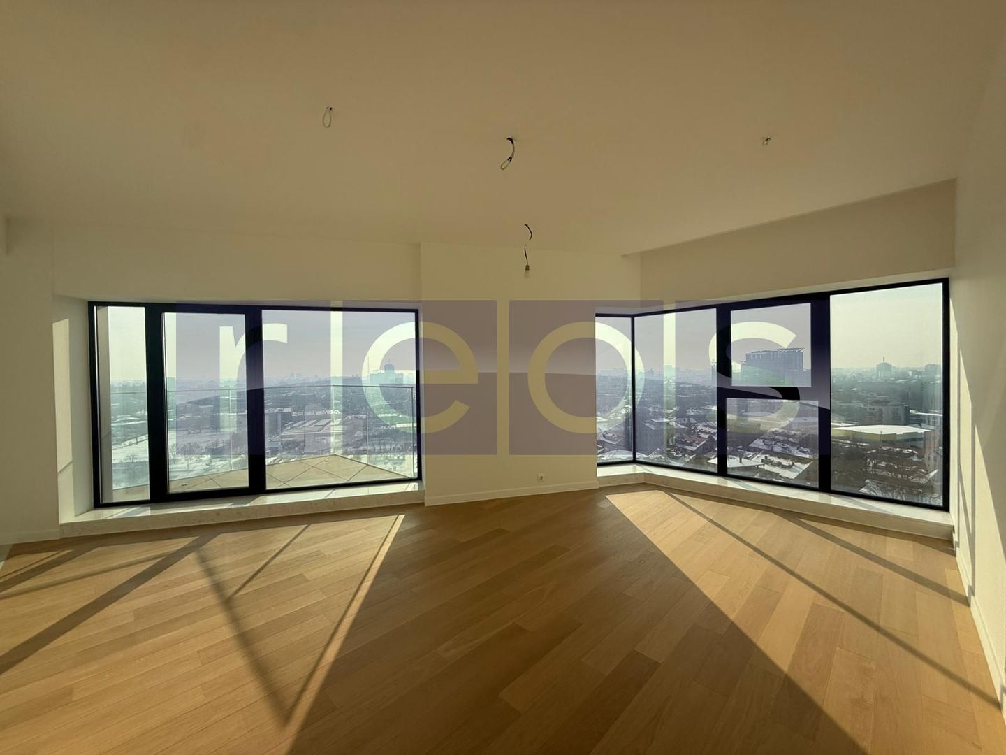 VANZARE 3 CAMERE | ONE VERDI | ETAJ SUPERIOR | 122 MP | LOC PARCARE | - Poză 1