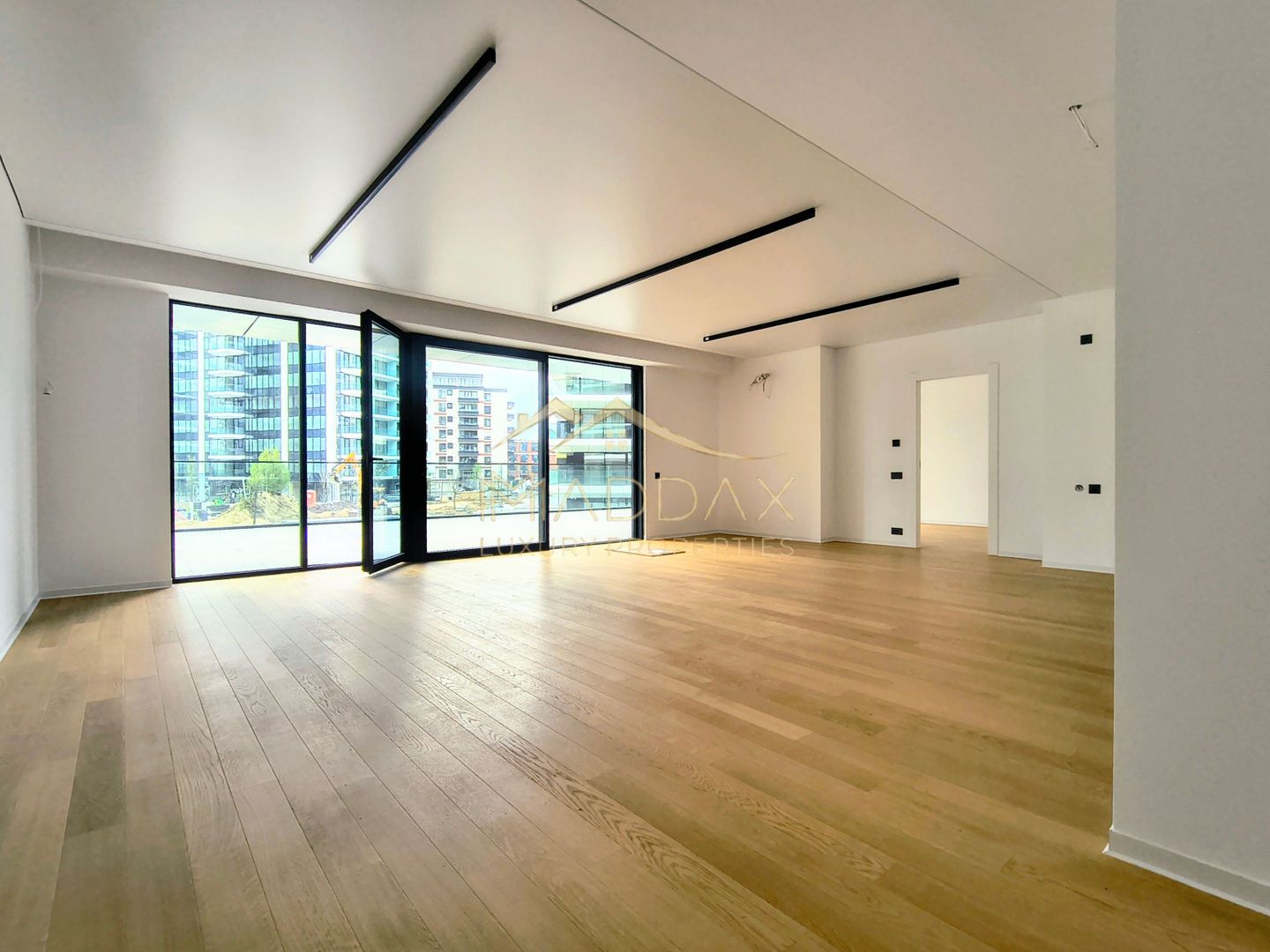 Apartament LUX 4 camere // terasa 116mp // vedere parc // Floreasca - Poză 1