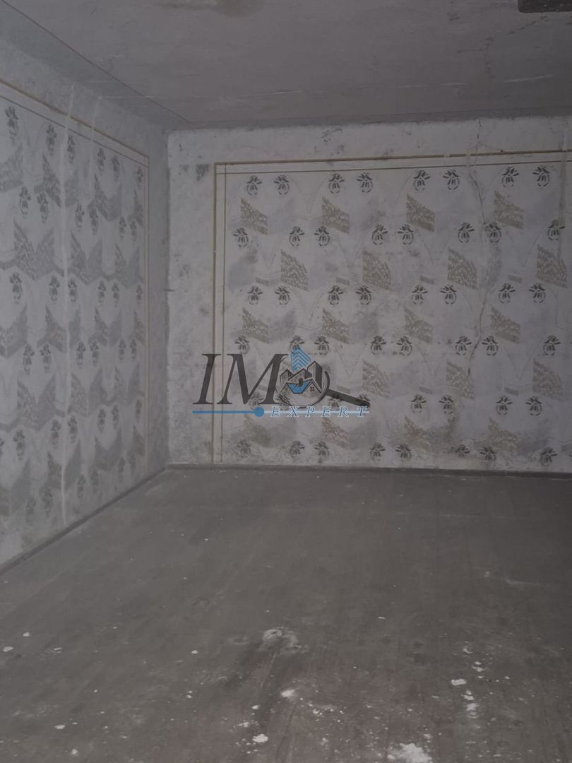 Casa batraneasca de vanzare in Tartaria - Poză 5