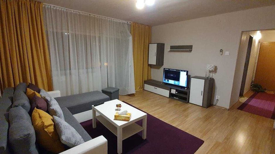 Se oferă spre vânzare un apartament cu 2 camere, Et. 1,Str Munteniei - Poză 1