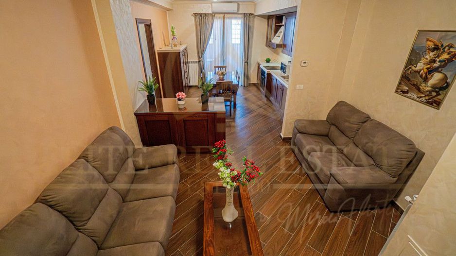 Stațiunea Mamaia - 3 camere, vedere panoramică la lac – Vila Ovidiu - Poză 4