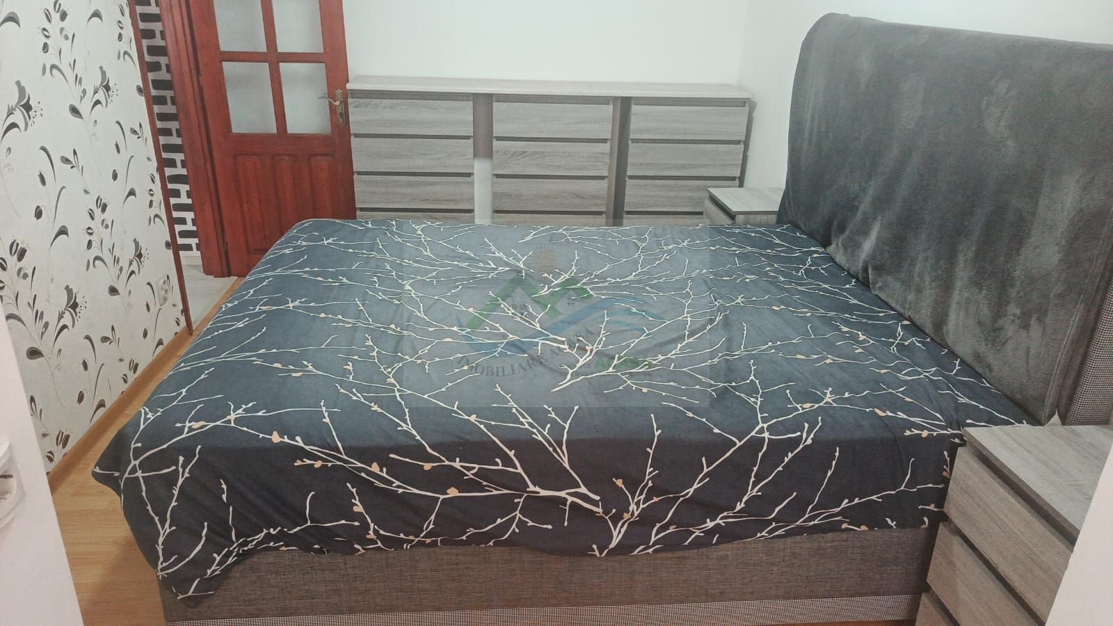 Apartament 3 camere de vânzare . - Poză 6