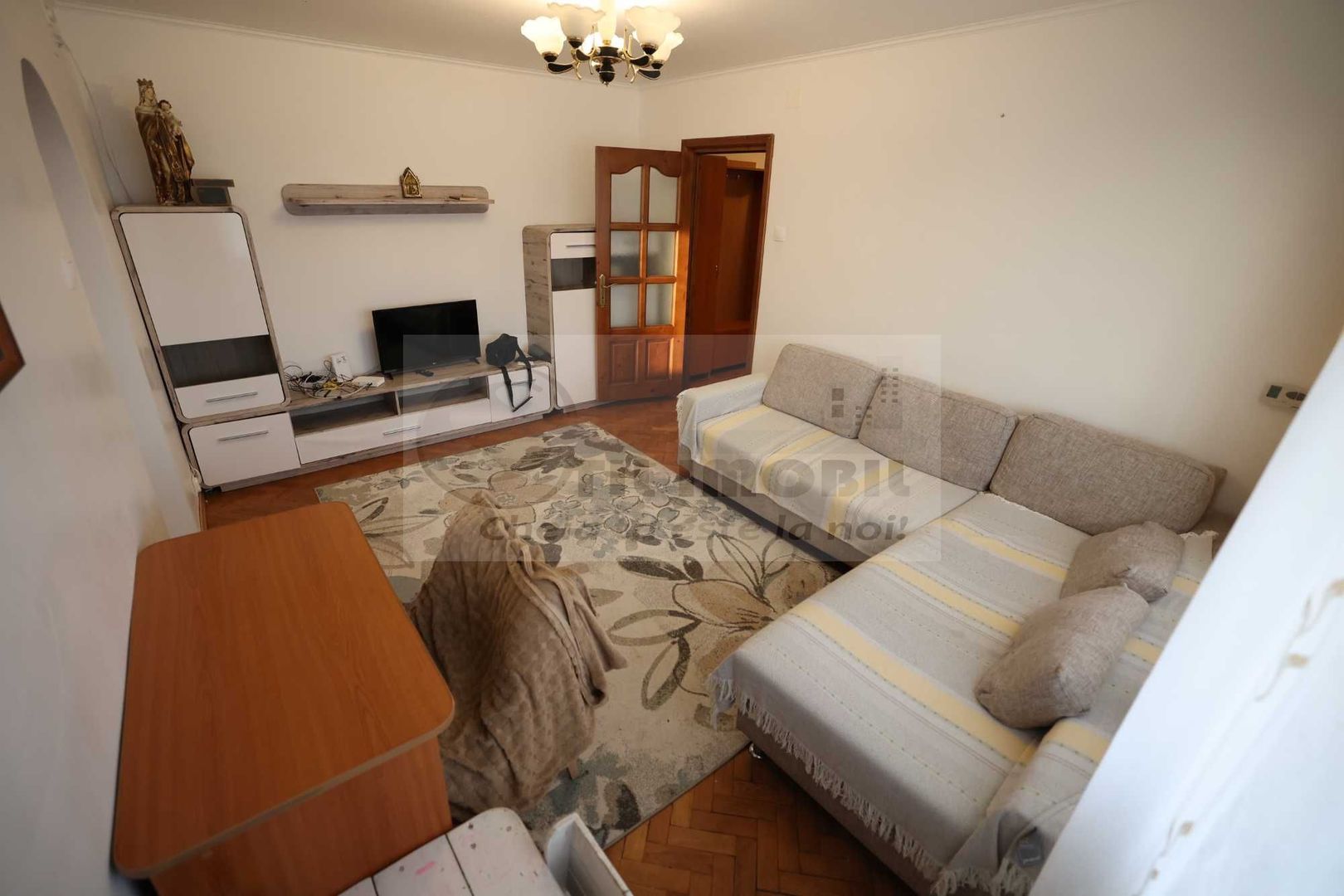 Apartament 2 camere, Podu Roș-Blv Socola - Poză 1