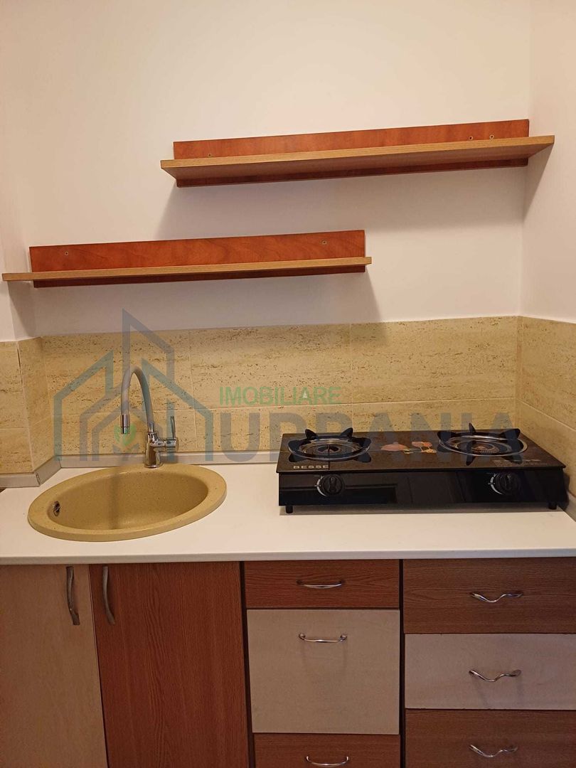 Camera Camin renovata 16mp - zona in plina dezvoltare, Bularga - Poză 2